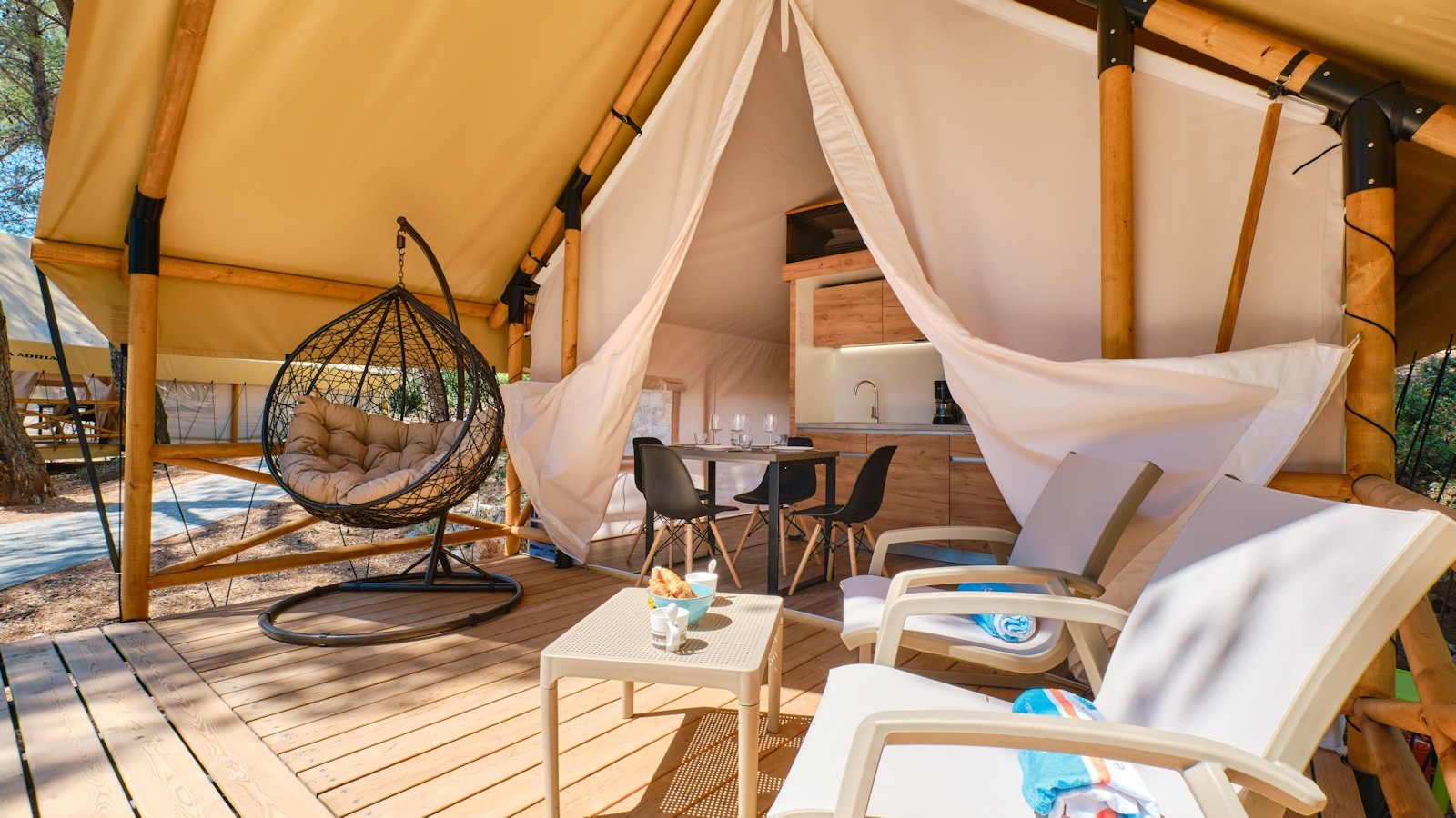 Premium Tent - Double